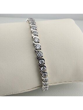 Cubic Zirconia Silver Plated Tennis Bracelet 6.75"
